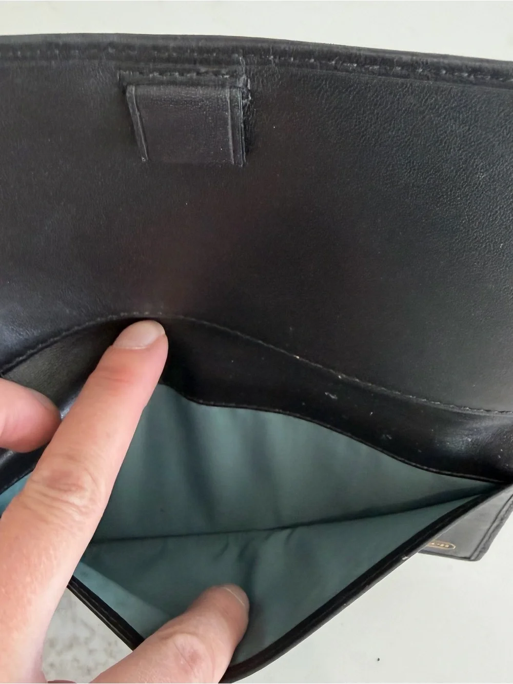 Vintage Coach simple black leather checkbook Minimalist